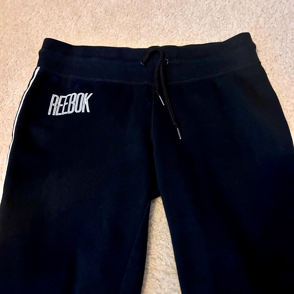 Women’s Reebok Sweatpants - Picture 3 of 7